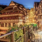 T2 Lumineux - Tram Au Pied - Centre En 15 Min * Strasbourg