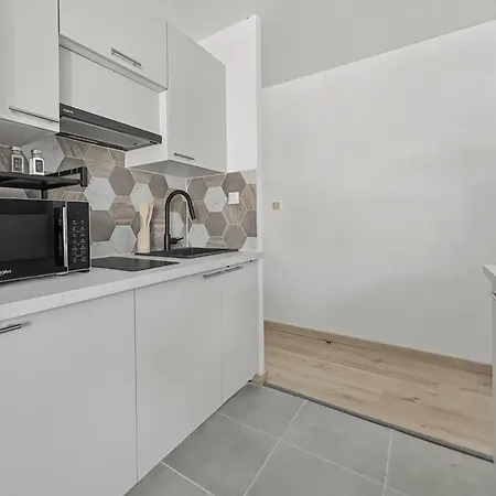 T2 Lumineux - Tram Au Pied - Centre En 15 Min Apartment *